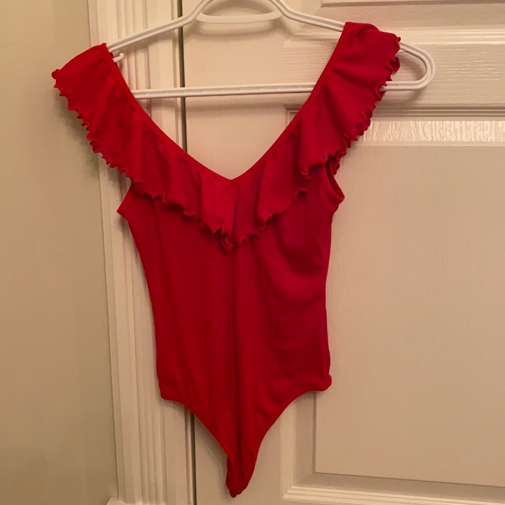 Aritzia bodysuit